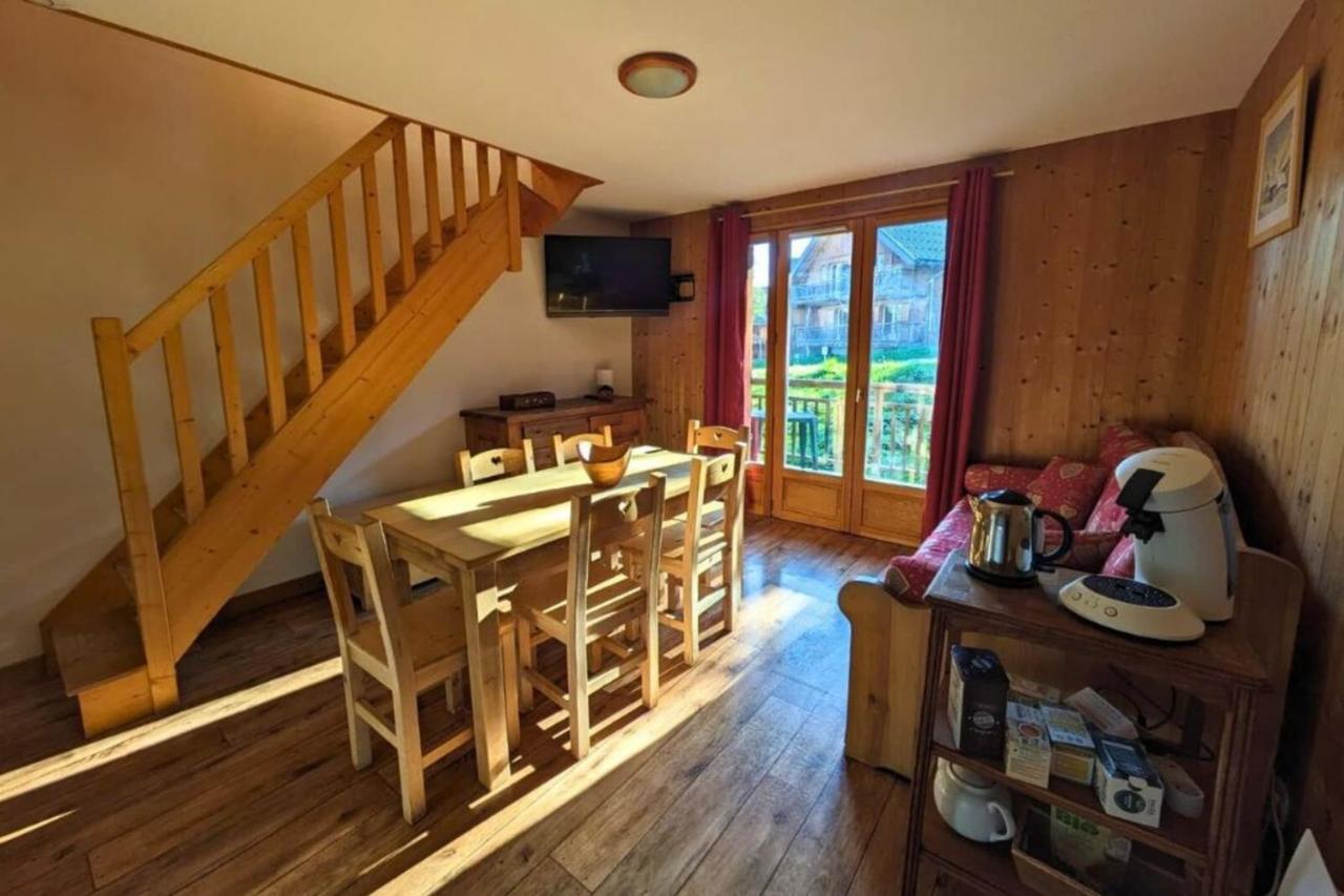 Chalet Moeki Acces Piscine Sauna Les Déserts Exterior foto